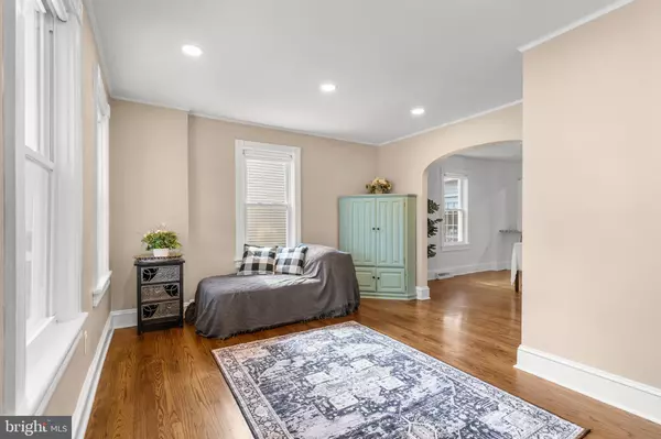 Bethlehem, PA 18018,1433 CHELSEA AVE