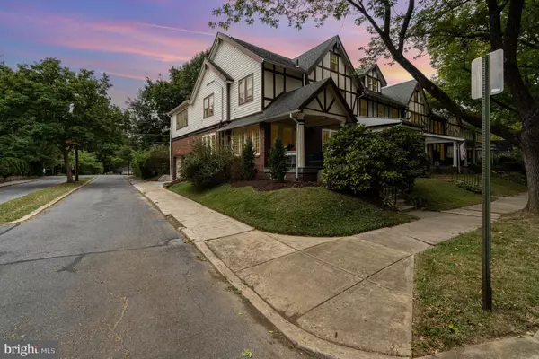 Wyomissing, PA 19610,932 FRANKLIN ST