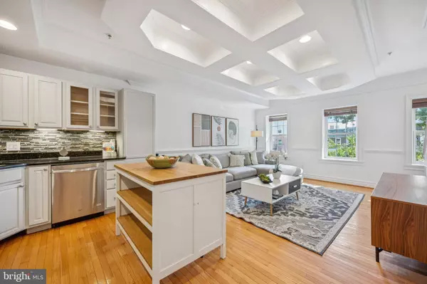 Washington, DC 20002,224 S ST NE #2