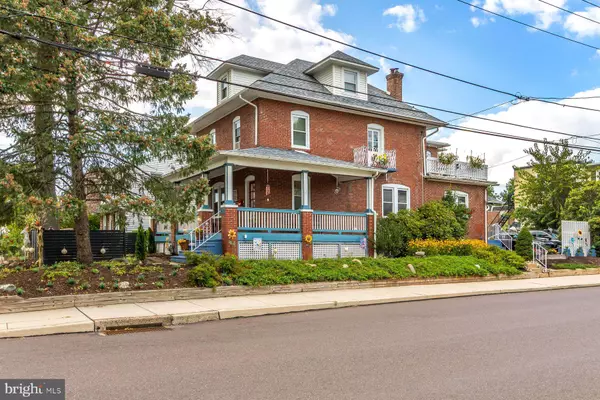 Lansdale, PA 19446,235 E 2ND ST