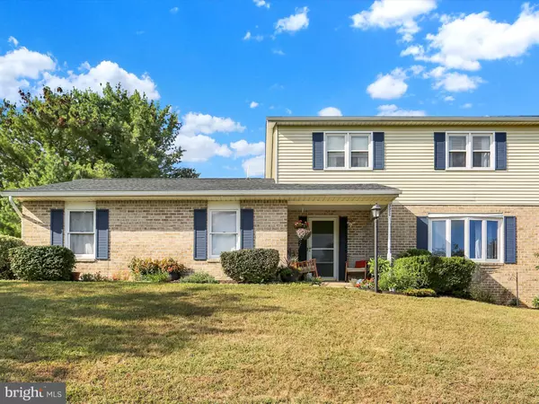 3526 BEECH RUN LN, Mechanicsburg, PA 17050