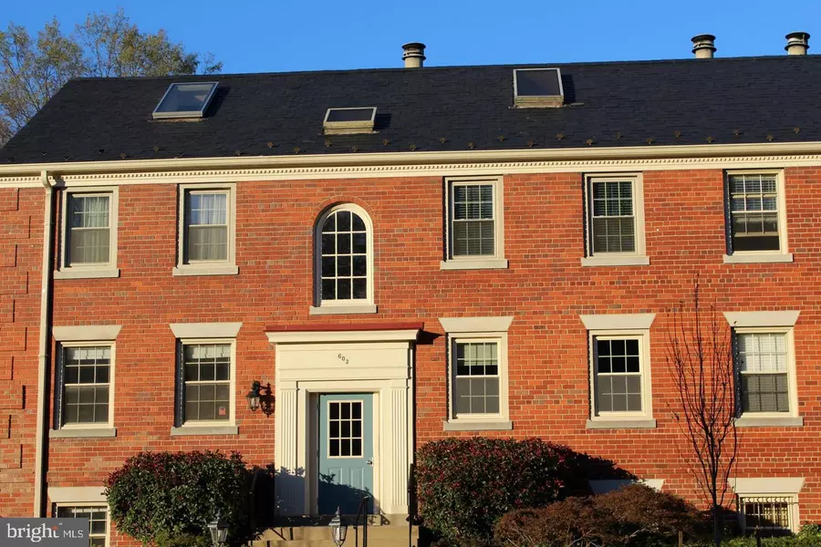 603 BASHFORD LN #3, Alexandria, VA 22314