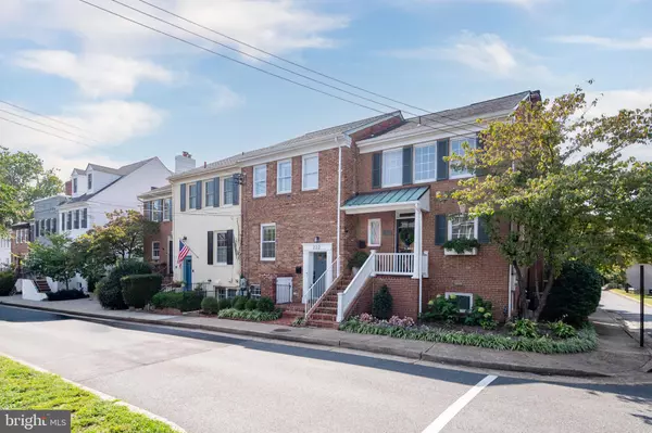 Alexandria, VA 22314,222 GREEN ST