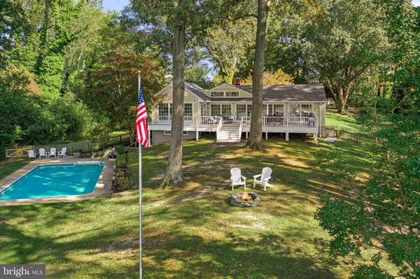 Irvington, VA 22480,126 LANCASTER RD