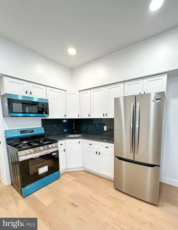 Philadelphia, PA 19134,2070 E LIPPINCOTT ST