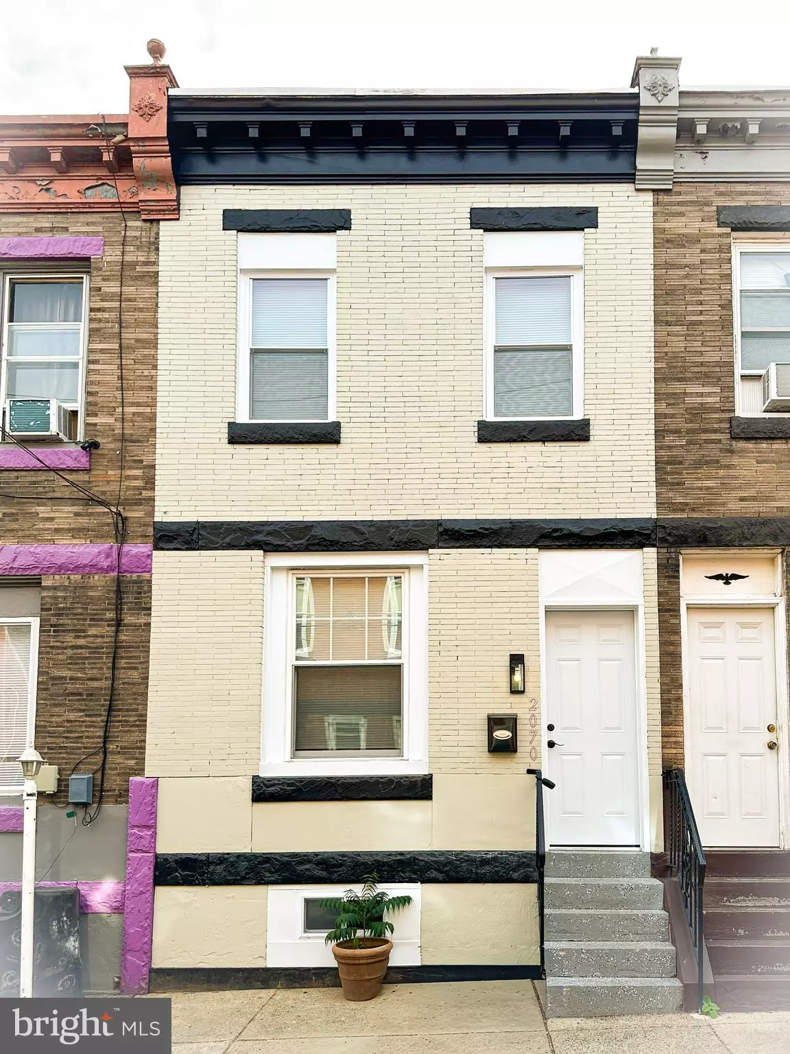 Philadelphia, PA 19134,2070 E LIPPINCOTT ST
