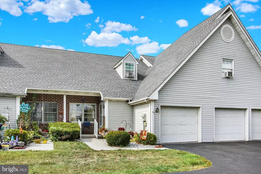 67 HUNTERS TRL, Gettysburg, PA 17325