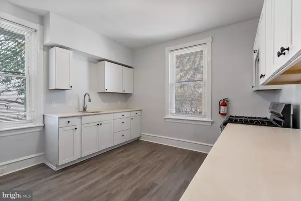 Woodbury, NJ 08096,38 CURTIS AVE #B