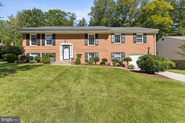 12216 WESTVIEW DR, Upper Marlboro, MD 20772