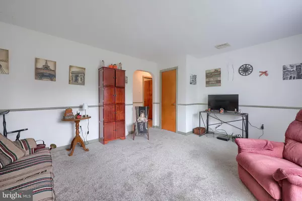 Columbia, PA 17512,1127 GRINNELL AVE