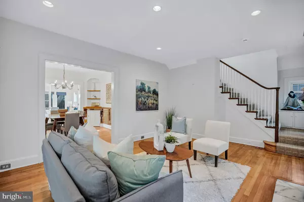 Bethesda, MD 20814,5120 WILSON LN