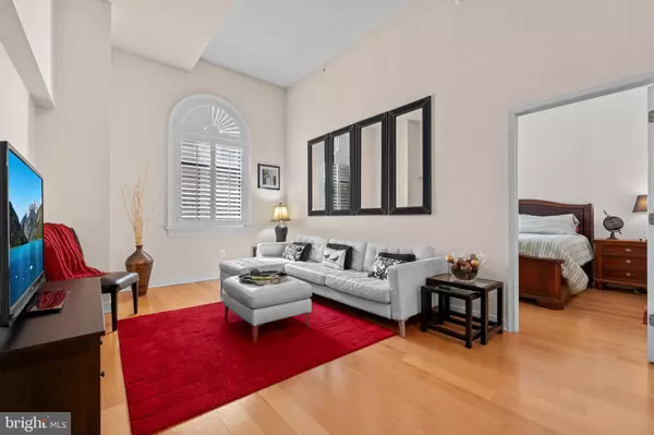 Washington, DC 20004,631 D ST NW #128