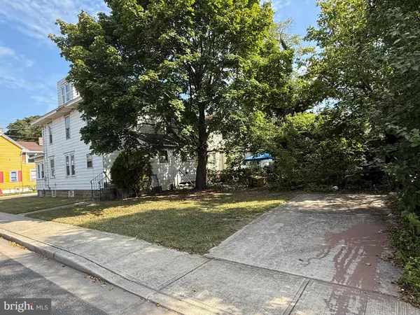 Paulsboro, NJ 08066,34 W WASHINGTON ST