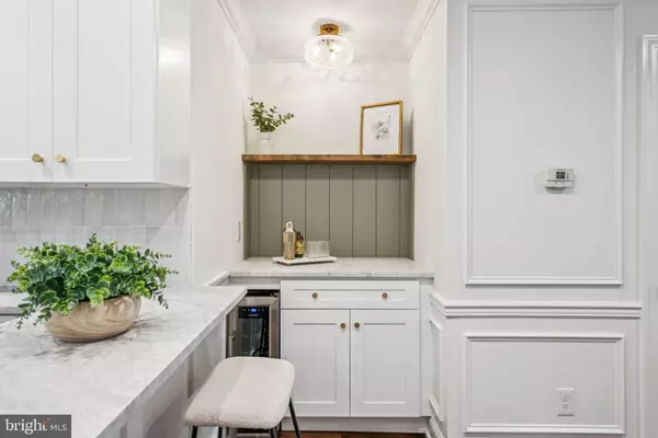 Philadelphia, PA 19145,1935 S HEMBERGER ST