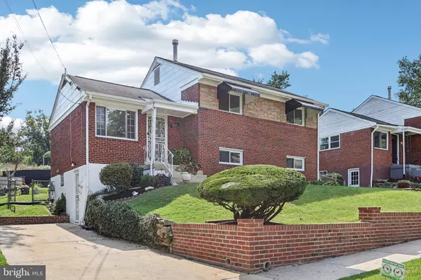 423 SAINT MARGARETS DR, Capitol Heights, MD 20743