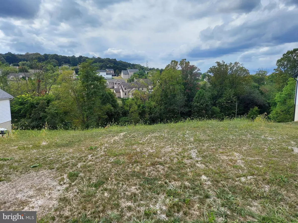 Red Lion, PA 17356,LOT #10 BARCLAY DR