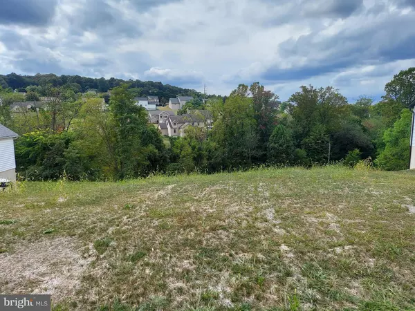 LOT #10 BARCLAY DR, Red Lion, PA 17356