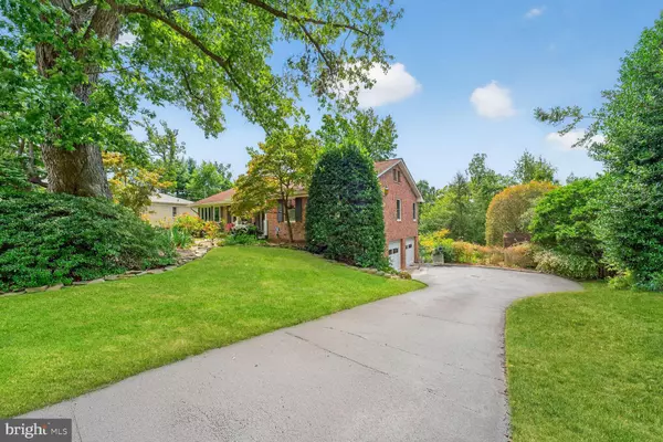 Alexandria, VA 22307,1305 GATEWOOD DR