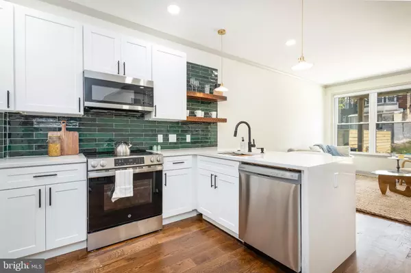 3116 CLIFFORD ST, Philadelphia, PA 19121