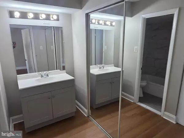 Washington, DC 20005,1440 N ST NW #1011