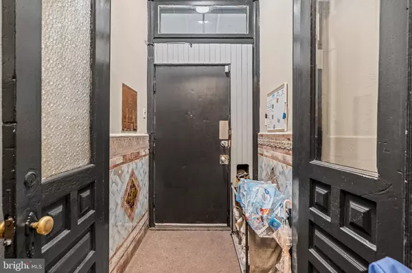 Philadelphia, PA 19104,4123-4129 WOODLAND AVE