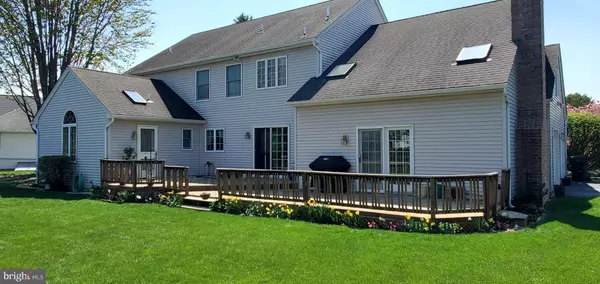 Fogelsville, PA 18051,2215 APPLE RD