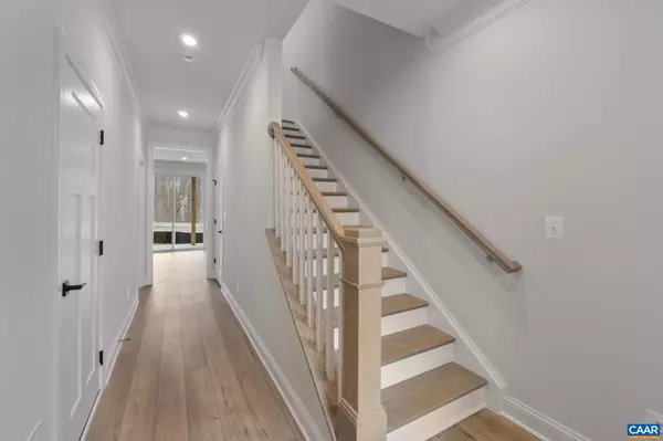 Charlottesville, VA 22911,17 TALEN LN