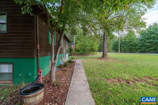 Palmyra, VA 22968,1209 HOLLANDS RD