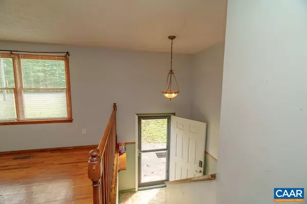 Palmyra, VA 22968,1209 HOLLANDS RD