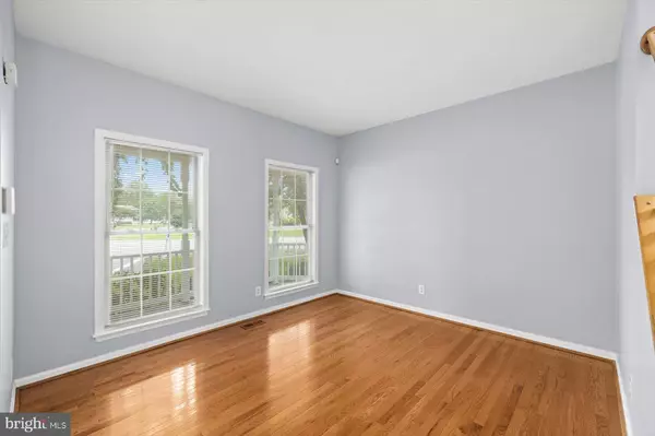 Fredericksburg, VA 22407,11914 SMOKETREE BLVD