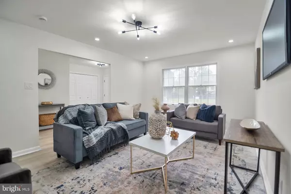 Burke, VA 22015,5809 SHANA PL