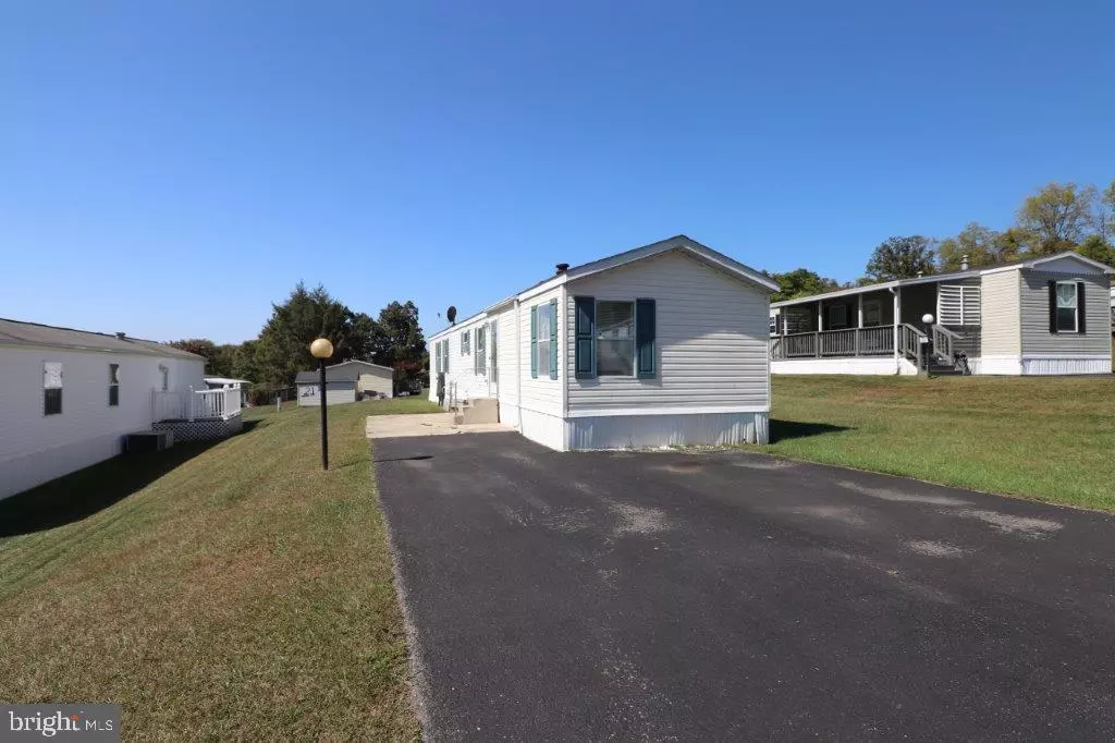 Kunkletown, PA 18058,21 HILLSIDE PL