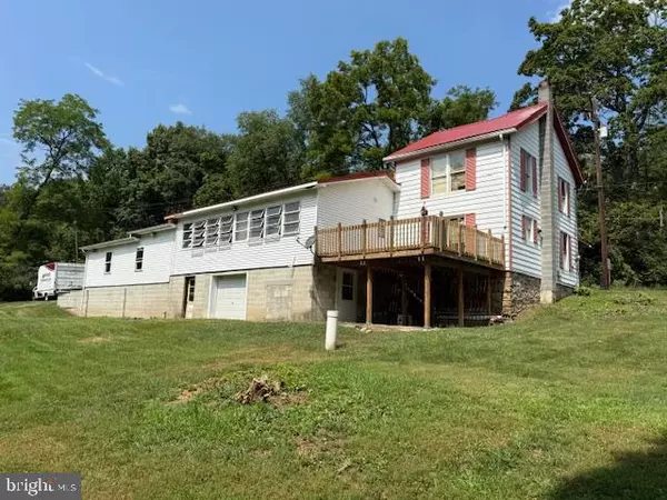Lykens, PA 17048,1755 POTTSVILLE ST
