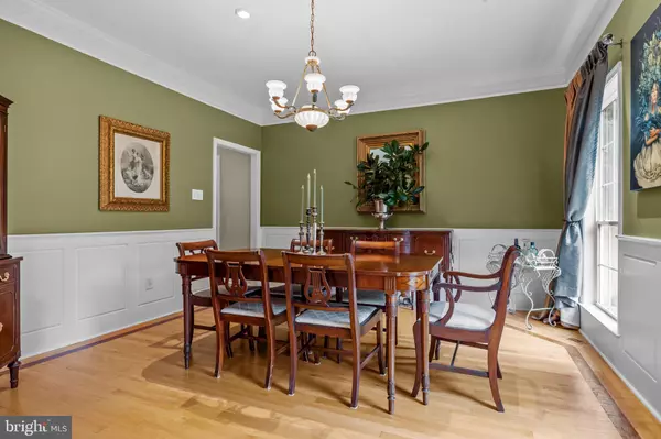 Yardley, PA 19067,389 TWIG LN