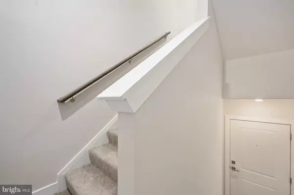 Ashburn, VA 20147,20183 NORTHPARK DR