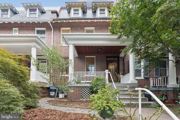 Washington, DC 20002,414 7TH ST NE