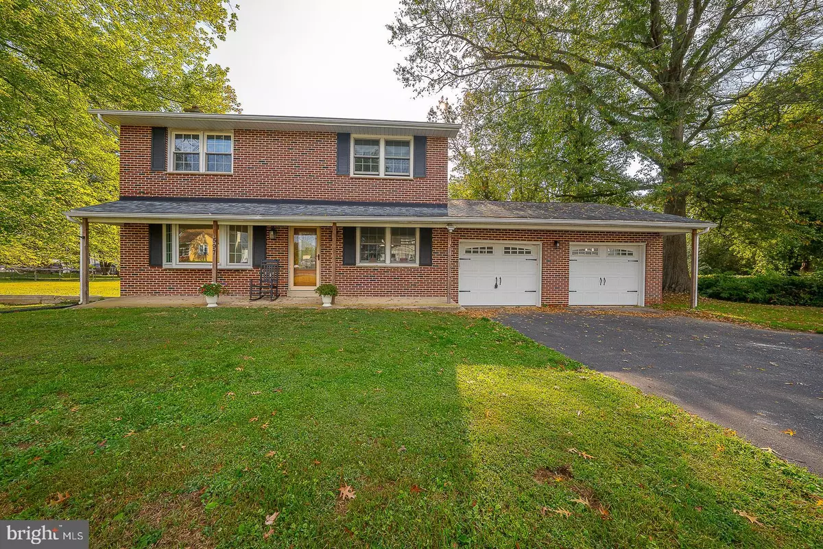 Upper Chichester, PA 19061,597 MEETINGHOUSE RD