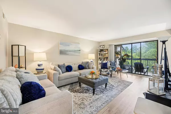 Lutherville Timonium, MD 21093,10 MULLINGAR CT #302