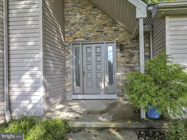 Auburn, PA 17922,2114 RUNNING DEER DR