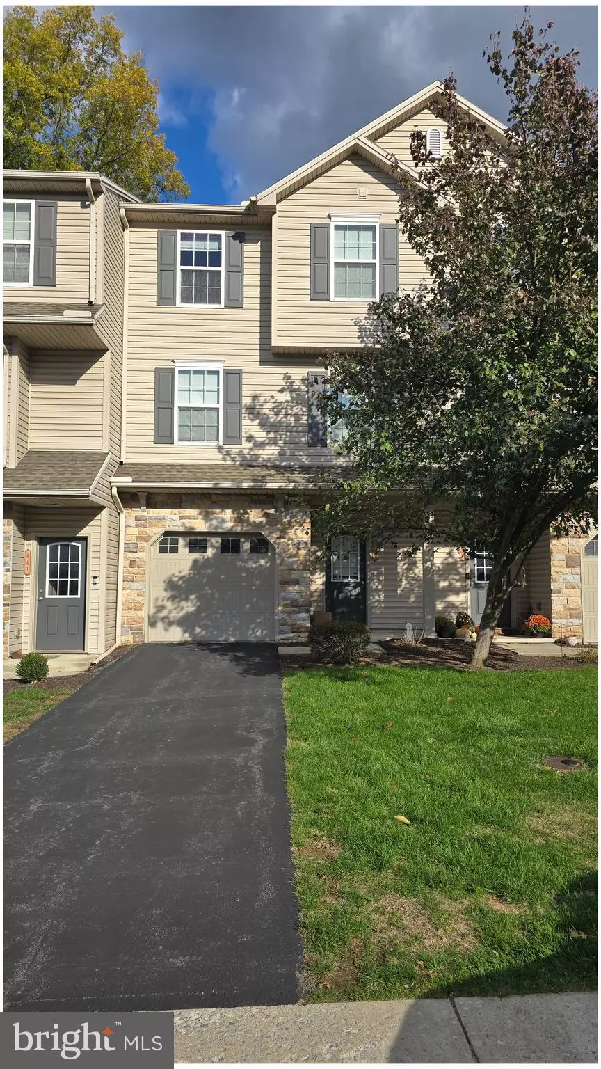 Mechanicsburg, PA 17050,439 GALLEON DR