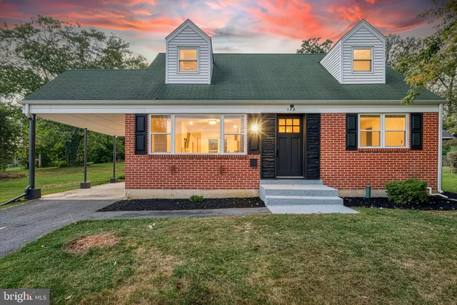 142 SYLVAN DR, York, PA 17402