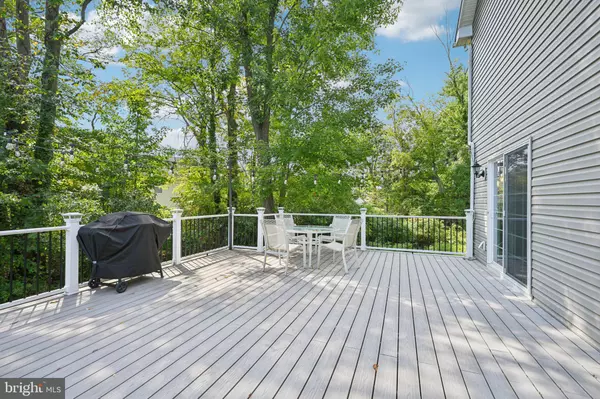 2031 SAINT JAMES CHURCH RD, Wilmington, DE 19808