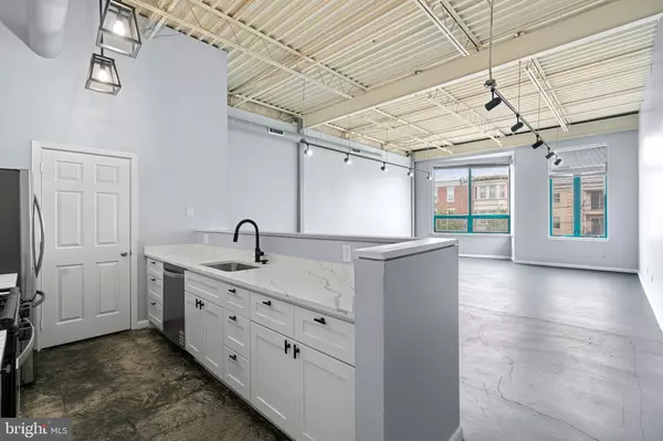 Philadelphia, PA 19123,232 W GIRARD AVE #2B