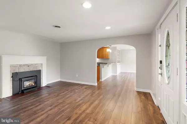 Alexandria, VA 22306,7729 SCHELHORN RD