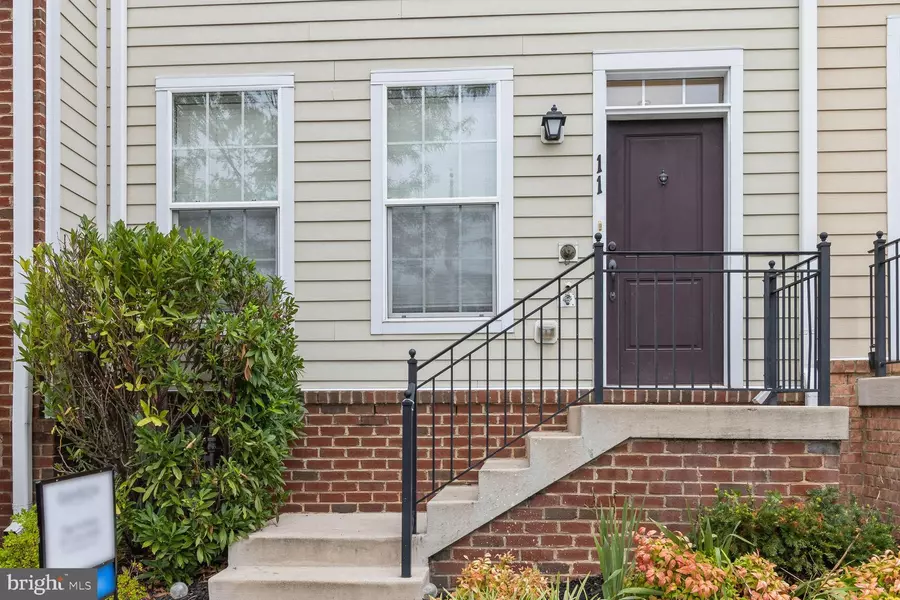 11 GARDENSIDE PL, Towson, MD 21286