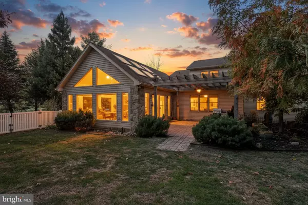 East Berlin, PA 17316,571 LAKE MEADE DR