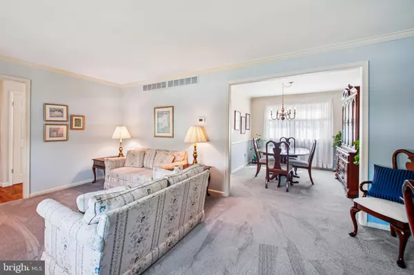 Rosedale, MD 21237,8113 CALLO LN