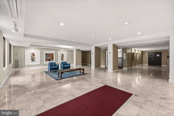 Falls Church, VA 22044,3100 S MANCHESTER ST #813