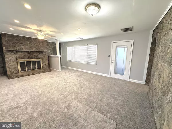 Glendora, NJ 08029,1326 CENTRAL AVE