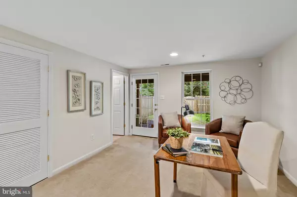 Crofton, MD 21114,1437 THORNBURY CT